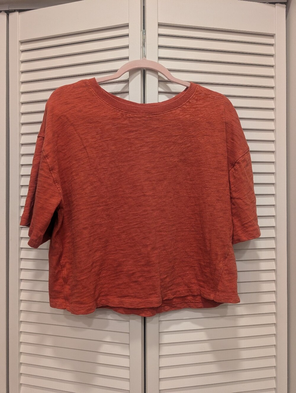 Universal Thread Rust Orange Short Sleeve Boxy Tee Size Medium 100% Cotton